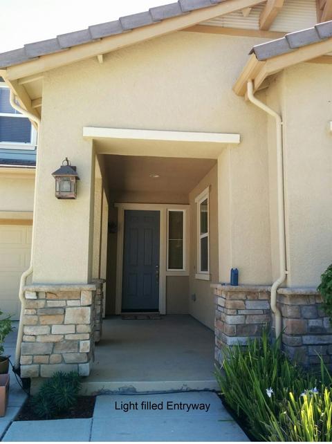 204 Tissot Dr, Patterson, CA 95363 photo 2
