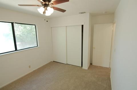 4146 Shera Ln, Carmichael, CA 95608 photo 17