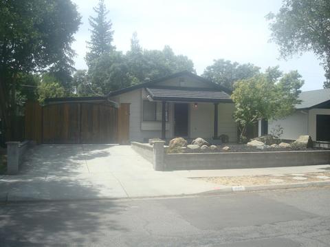 405 Melrose St, Modesto, CA 95354 photo 2