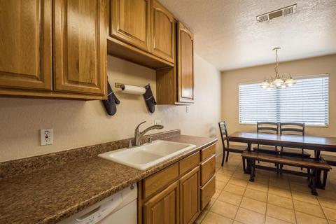 1405 Kelley Dr, Manteca, CA 95336 photo 5