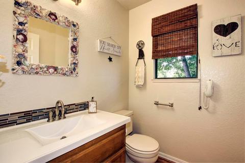 8530 Silver Maple Ln, Orangevale, CA 95662 photo 23