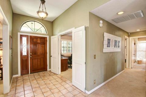 8530 Silver Maple Ln, Orangevale, CA 95662 photo 6