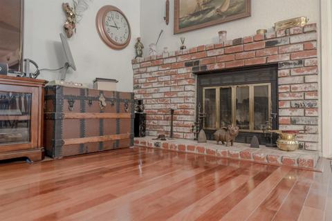 8300 Rivergreen Dr, Elverta, CA 95626 photo 8