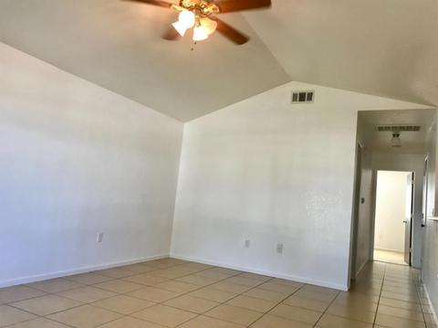 901 Bristlecone Way, Modesto, CA 95351 photo 2