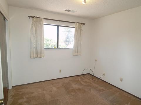 2560 E Hawkeye Ave, Turlock, CA 95380 photo 24
