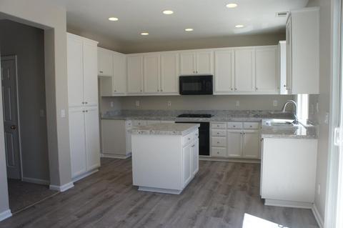 908 Mason Ct, Tracy, CA 95377 photo 4