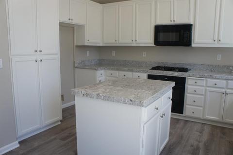 908 Mason Ct, Tracy, CA 95377 photo 6