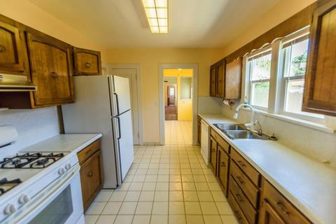 1500 Ohio Ave, Modesto, CA 95358 photo 12