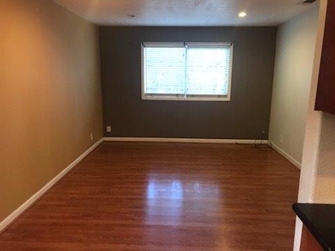 228 E 22nd St, Tracy, CA 95376 photo 2