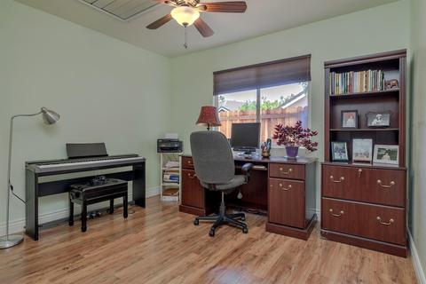 2329 Roualt St, Davis, CA 95618 photo 17