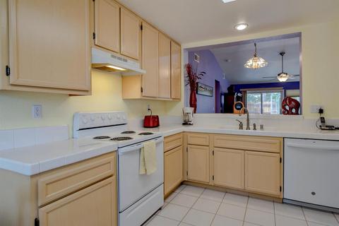 2329 Roualt St, Davis, CA 95618 photo 12