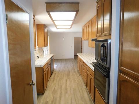807 Sandpiper Ln, Manteca, CA 95337 photo 9