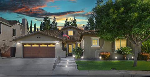 1273 Pyrenees St, Tracy, CA 95304 photo 1