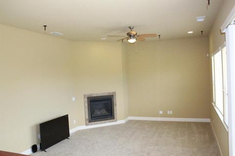 667 Lefevre Dr, Folsom, CA 95630 photo 3