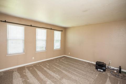 2004 Sweetwater Dr, Modesto, CA 95355 photo 9