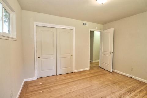 5930 Ellerslee Dr, Carmichael, CA 95608 photo 12