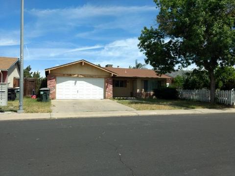 824 Bristlecone Way, Modesto, CA 95351 photo 1