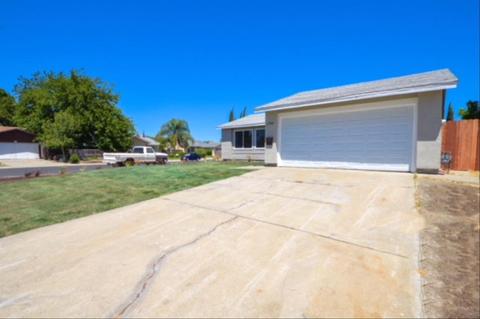 1700 Duncan Dr, Tracy, CA 95376 photo 2