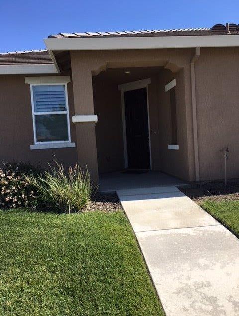 1433 Sereno Dr, Manteca, CA 95337 photo 2