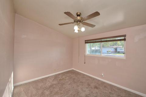 554 Curry Ave, Modesto, CA 95354 photo 23