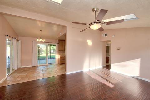 554 Curry Ave, Modesto, CA 95354 photo 16