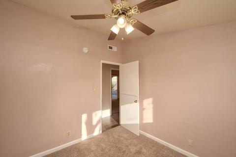 554 Curry Ave, Modesto, CA 95354 photo 22
