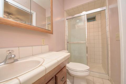 554 Curry Ave, Modesto, CA 95354 photo 29