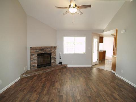 1308 Markham Ave, Modesto, CA 95358 photo 2