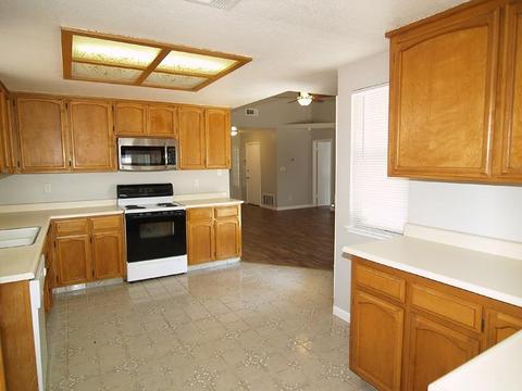1308 Markham Ave, Modesto, CA 95358 photo 7