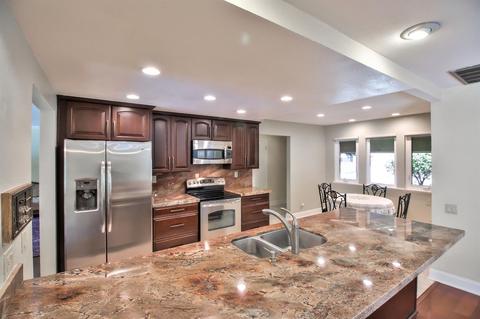 4884 Kipling Dr, Carmichael, CA 95608 photo 3