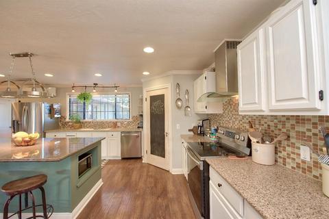 225 Olive Ave, Patterson, CA 95363 photo 16