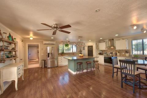 225 Olive Ave, Patterson, CA 95363 photo 15