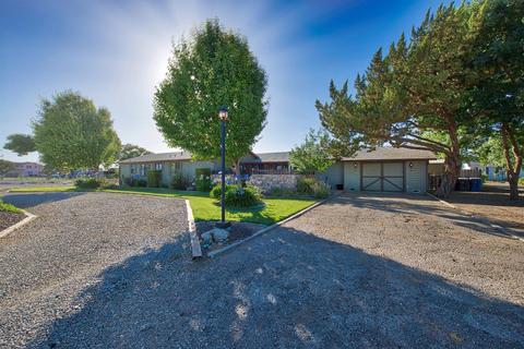 225 Olive Ave, Patterson, CA 95363 photo 1
