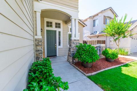 2037 Hyde Park Pl, Manteca, CA 95336 photo 3