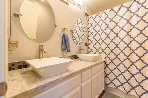 2037 Hyde Park Pl, Manteca, CA 95336 photo 21