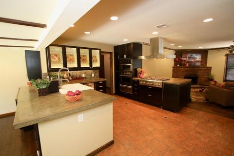 606 E Roseburg Ave, Modesto, CA 95350 photo 9