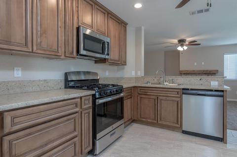 2304 Ustick Rd, Modesto, CA 95358 photo 8