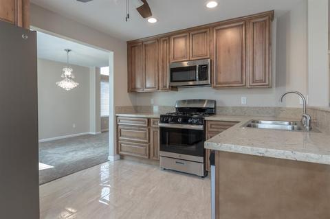 2304 Ustick Rd, Modesto, CA 95358 photo 9