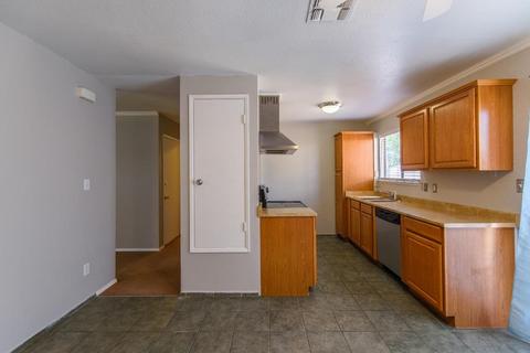 1470 Suntree, Manteca, CA 95336 photo 17