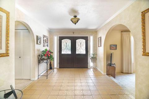 2937 Parkview Dr, Modesto, CA 95355 photo 3