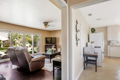 1313 Holly Dr, Lodi, CA 95242 photo 13