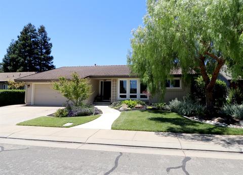 725 Atherton Dr, Lodi, CA 95242 photo 1