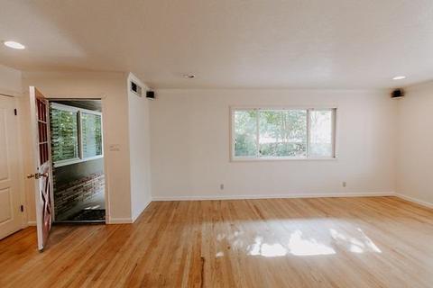 1221 Cecil Way, Modesto, CA 95350 photo 5