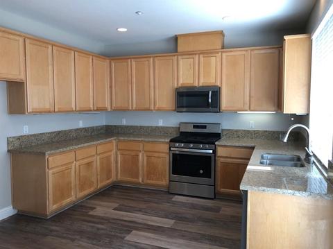 738 Foxglove Cir, Winters, CA 95694 photo 3