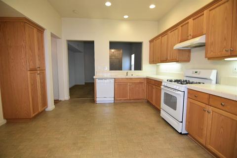 4212 Seranade Dr, Turlock, CA 95382 photo 11