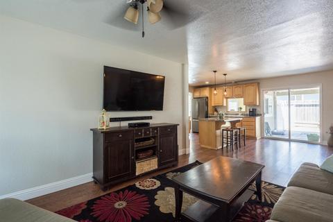 1212 Mcguire Dr, Modesto, CA 95355 photo 9