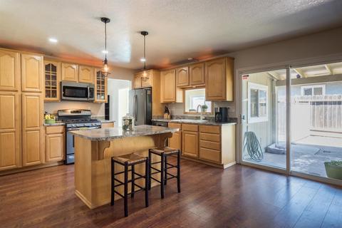 1212 Mcguire Dr, Modesto, CA 95355 photo 4