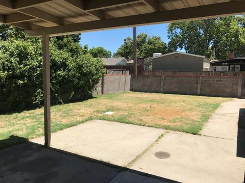 580 Park St, Turlock, CA 95380 photo 29