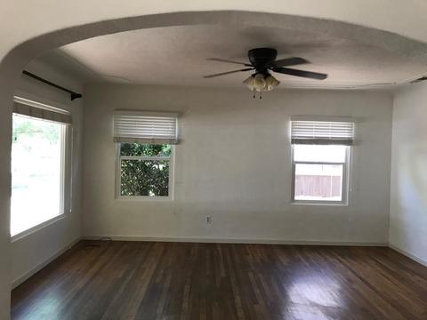580 Park St, Turlock, CA 95380 photo 6