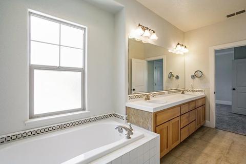 2749 5th St, Davis, CA 95618 photo 17